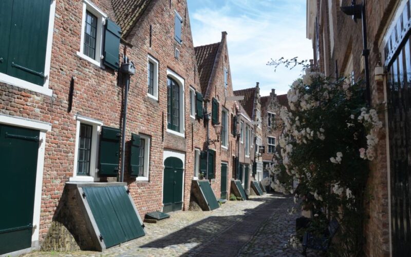 Middelburg: Guided City Walking Tour - Highlights of Middelburg’s Historic Streets and Squares