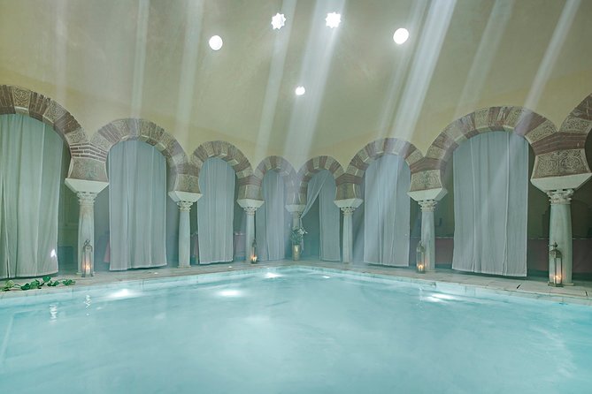 Midra 30 Arabian Baths Experience at Cordobas Hammam Al Ándalus - Distinguishing Features and Small Drawbacks