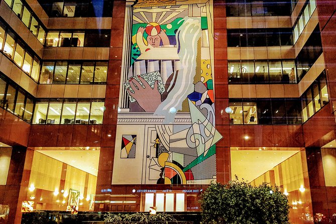 Midtown Manhattan Art and Architecture Walking Tour - Art in the Corporate World: Monuments and Murals