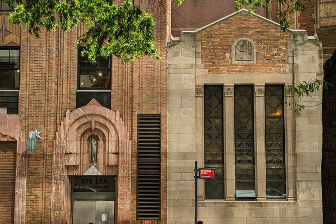 Midtown Manhattan Art and Architecture Walking Tour - Rockefeller Center and Its Artistic Legacy