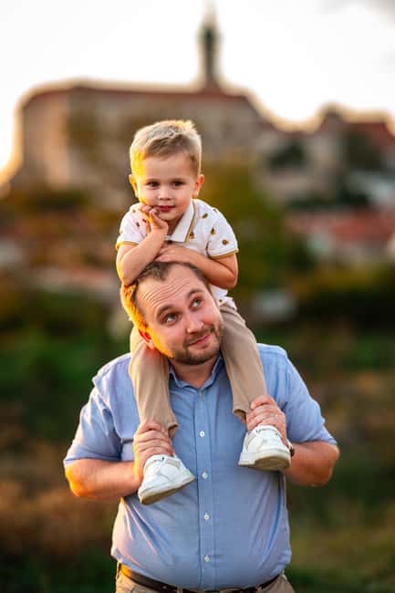 Mikulov: Private Photoshoot with a Professional Photographer - Personalization and Styling Advice During the Photoshoot