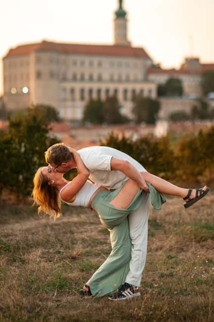 Mikulov: Private Photoshoot with a Professional Photographer - Olivetská Hora: Sweeping Views and a Classic Backdrop