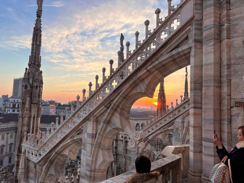 Milan: Best of Skip-the-Line Duomo Rooftops Guided Tour - Key Points