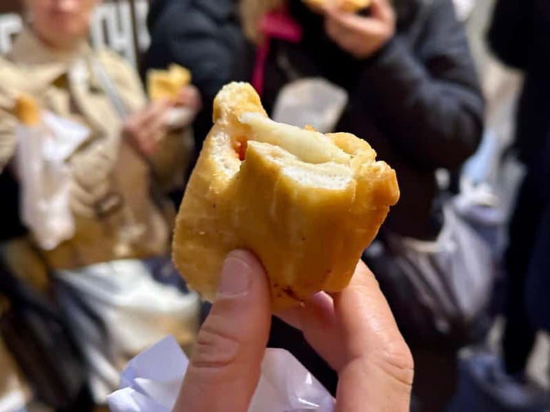 Milan: Delicious Food Tour and City Center Sightseeing - Sampling Authentic Milanese and Italy-Wide Street Food