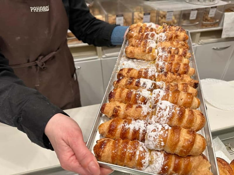 Milan: Delicious Food Tour and City Center Sightseeing - Practical Details: Pacing, Group Size, and Accessibility