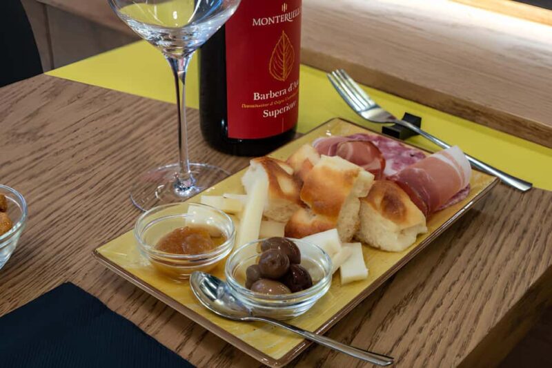 Milan: Dinner and Wine Tasting Experience - The Pacing and Flow of the Evening