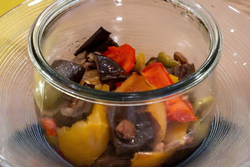 Milan: Dinner and Wine Tasting Experience - Logistics: Booking, Cancellation, and Group Size