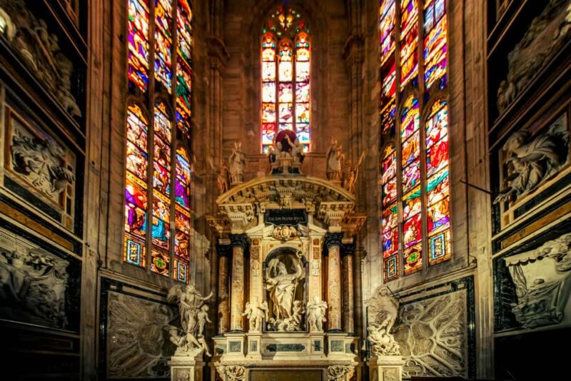 Milan Duomo Cathedral and Rooftop Terrace Guided Tour - Practical Details: Group Size, Languages, and Cancellation Policy