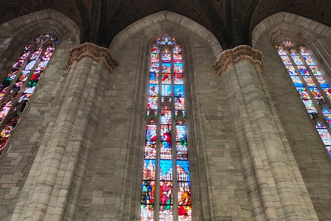 Milan: Duomo with Rooftop Terraces Private Tour with Tickets - Climbing to the Rooftop Terraces for Stunning Views