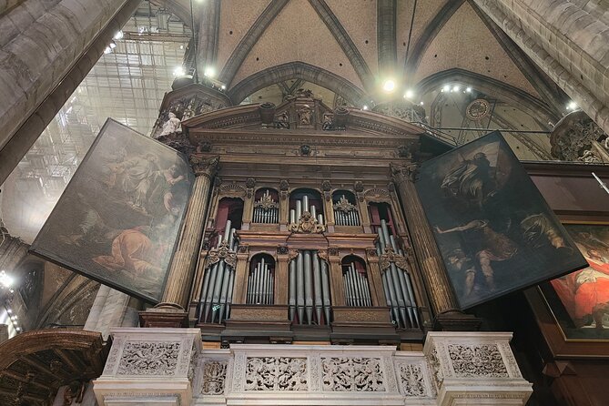 Milan: Duomo with Rooftop Terraces Private Tour with Tickets - Bookings, Cancellation, and Availability