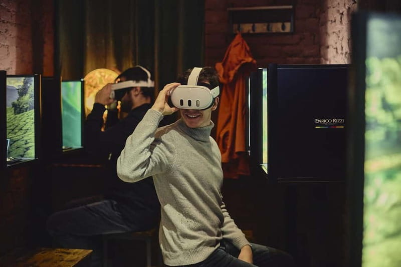 Milan: Enrico Rizzi Chocolate Factory Tour with tasting - The Virtual Reality Cocoa Plantation Experience