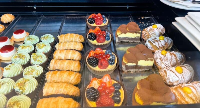 Milan: Food tasting tour of Hidden Gems (Small Groups) - Practical Details: Group Size and Accessibility