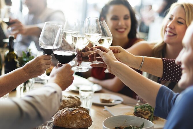 Milan Gourmet Tour: A Premium Tasting Experience by Do Eat Better - Authentic Milanese Pizza at Via Dante