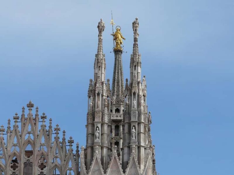 Milan: Guided Duomo Guided Tour and Rooftop Access - Climbing to the Rooftop Terraces for Panoramic Views