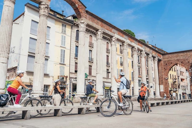 Milan: Highlights and Hidden Gems E-Bike Tour - Cycling Through Sempione Park and the City’s Green Spaces
