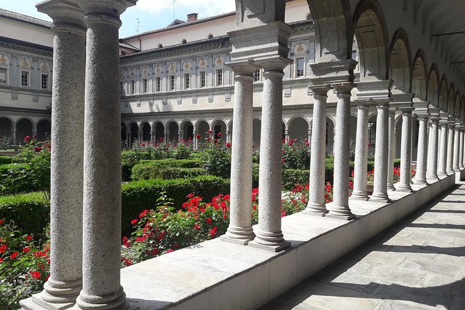 Milan Highlights by Vintage Tram Guided Tour - Key Points