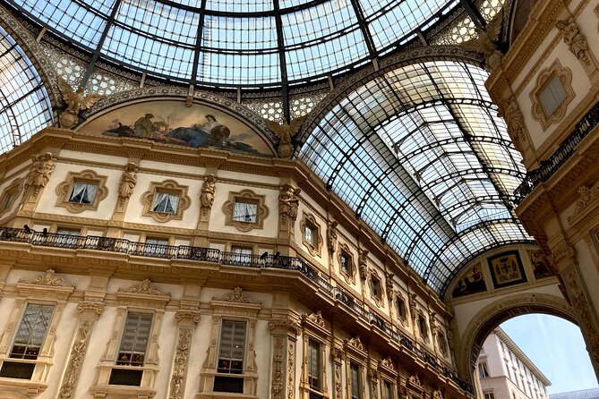 Milan Highlights semi-Private Walking Tour - Stepping Back in Time at Piazza Mercanti
