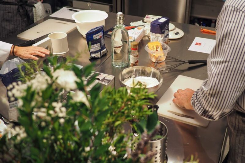 Milan: Italian Cooking Class with Food and Wine - The Role of the Chef and the Class Atmosphere