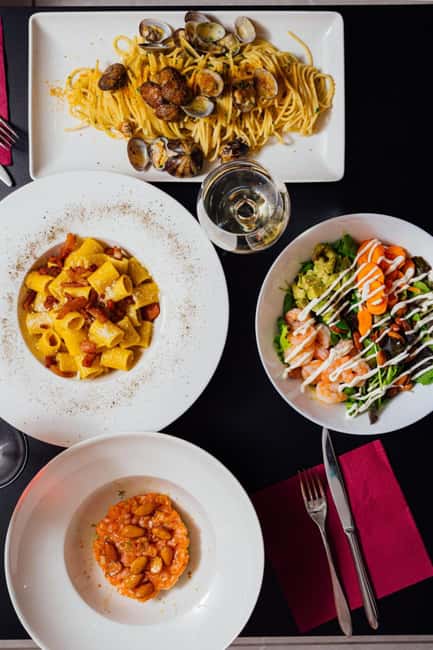 Milan: Italian Food Experience with Chef Introduction & Wine - Key Points