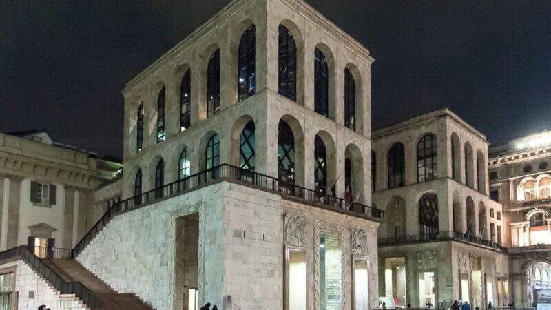 Milan: Museum of the 900 Entry Ticket with Audio Guide - Visiting Milan’s Museum of the 900 at Piazza del Duomo