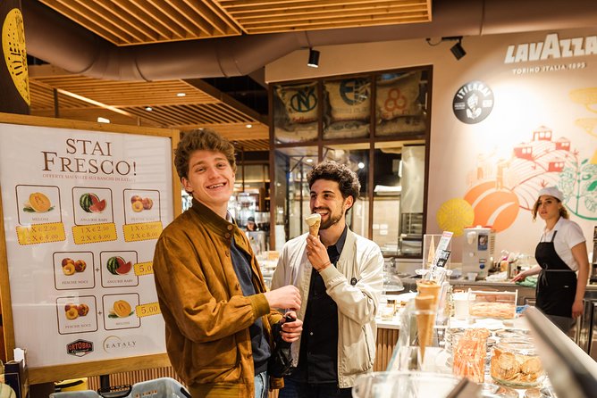 Milan Night Tour & Drinks with a Local Guide: Private & 100% Personalized - Navigli District: Canals, Dishes, and Drinks