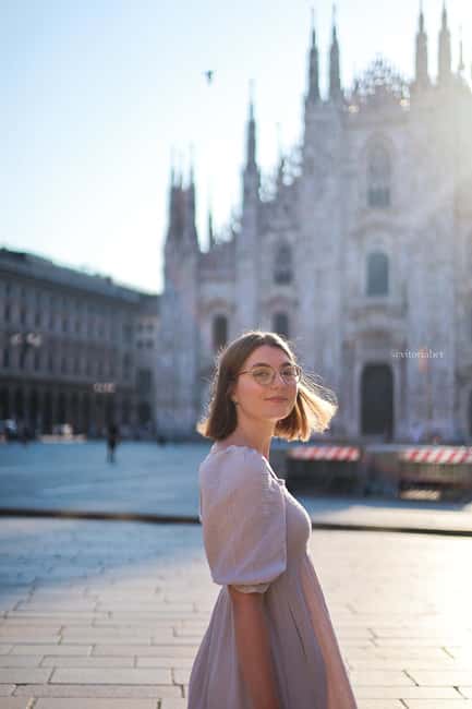 Milan: Photoshoot at the Duomo - Capturing Milan’s Iconic Piazza del Duomo