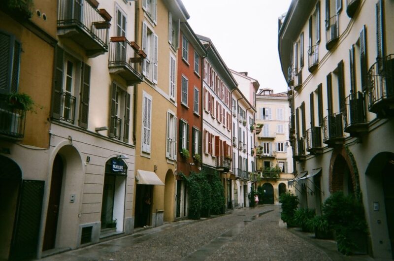 Milan: Pinacoteca Art Gallery and Brera District Guided Tour - Exploring Milans Best Art at the Pinacoteca di Brera