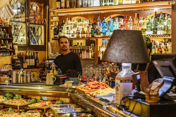 Milan Private Tour: Highlights & Hidden Gems with a Local - Customization and Insider Tips