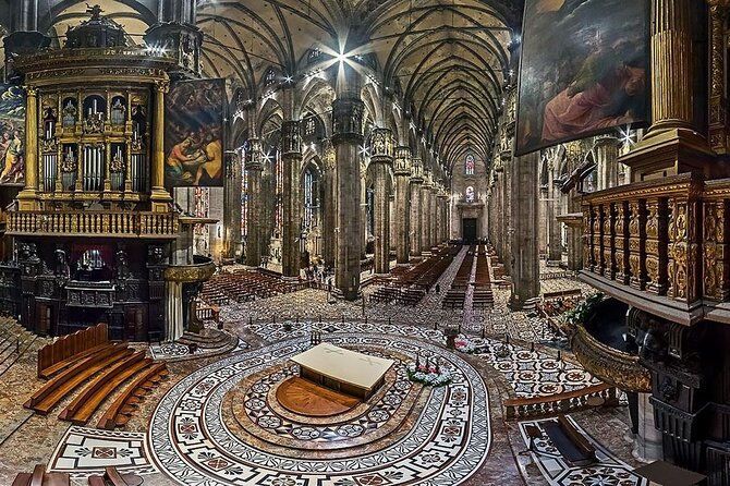 Milan Private Tour of the Duomo and the Terraces of the Duomo - Expert Guides and Quality Experience