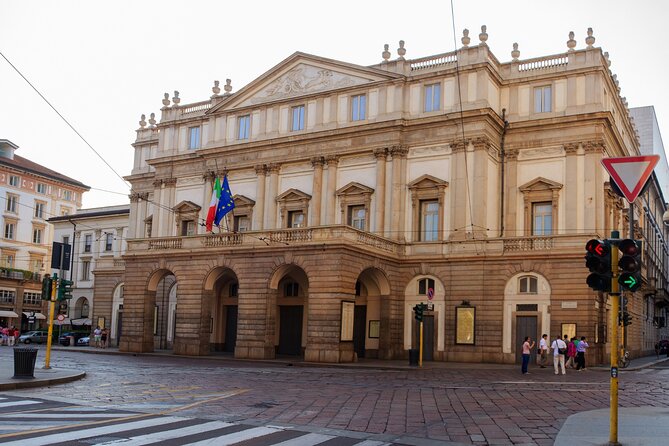 Milan Scavenger Hunt and Highlights Self-Guided Tour - Starting Point at Sforzesco Castle in Milan