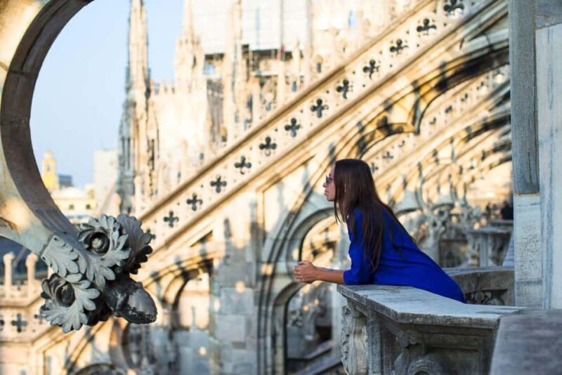 Milan Small Group: Duomo & Rooftop, Castle, Gelato Tasting - Visiting Sforza Castle and Its Enchanting Surroundings