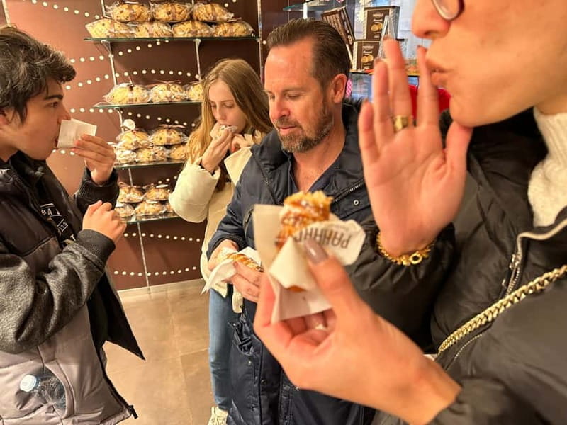 Milan: Street Food Tour with Tastings and Local Guide - Key Points