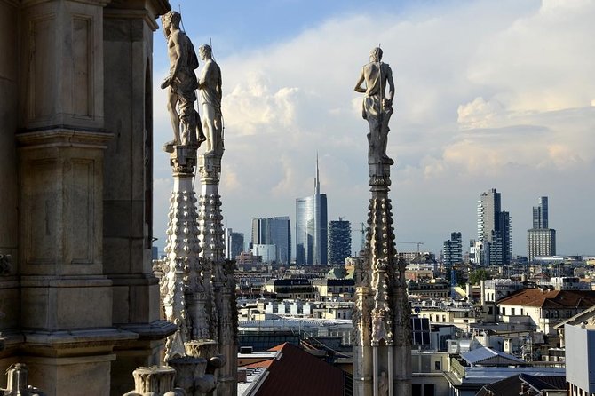 Milan Super Saver: Skip-the-line Duomo and Rooftop Tour - Making the Most of the Rooftop Tour