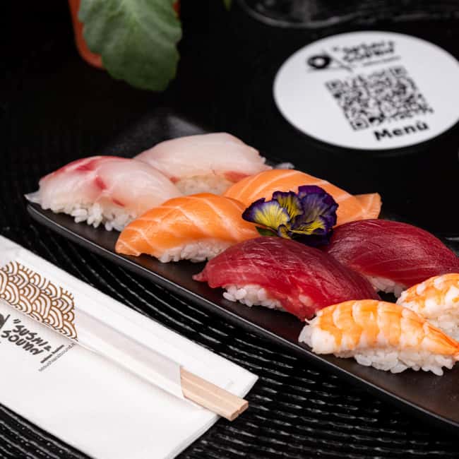 Milan: Sushi Tasting Experience with Wine - Personalization and Final Touches