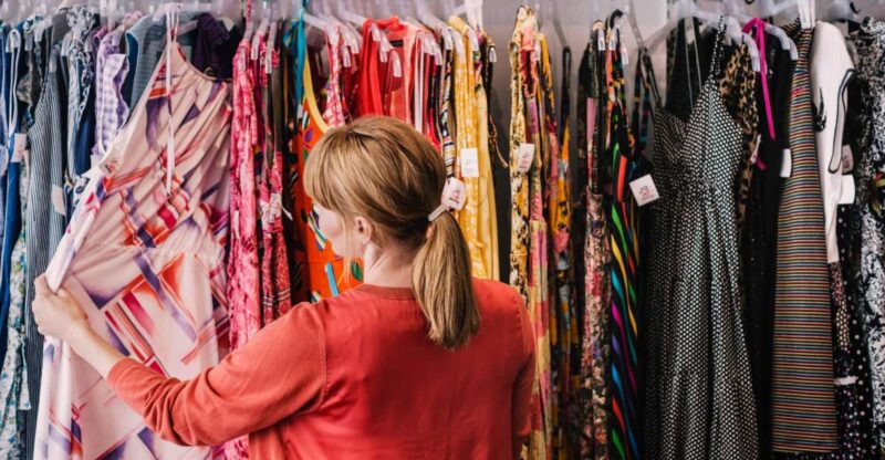 Milan: Vintage Shopping Tour - Inside the Vintage Shops: What to Expect