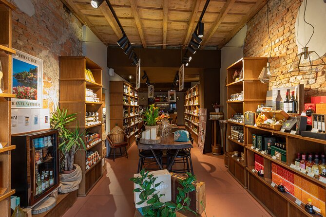 Milan Wine and Food Tasting Experience - Group Size and Accessibility