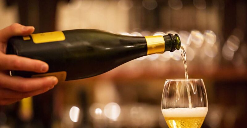 Milan: Wine Tasting Experience in the City Centre - What to Expect at the Milan Wine Bar