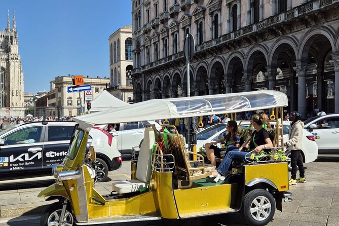 Milano Private Tuk Tuk Tour with Hotel Pickup - Admiring the Arco della Pace and Porta Venezia