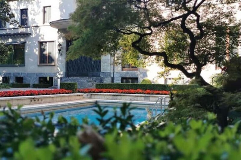 Milans Secret Side A Walking Tour Off the Beaten Track - Exploring Villa Necchi Campiglio and Its Surroundings