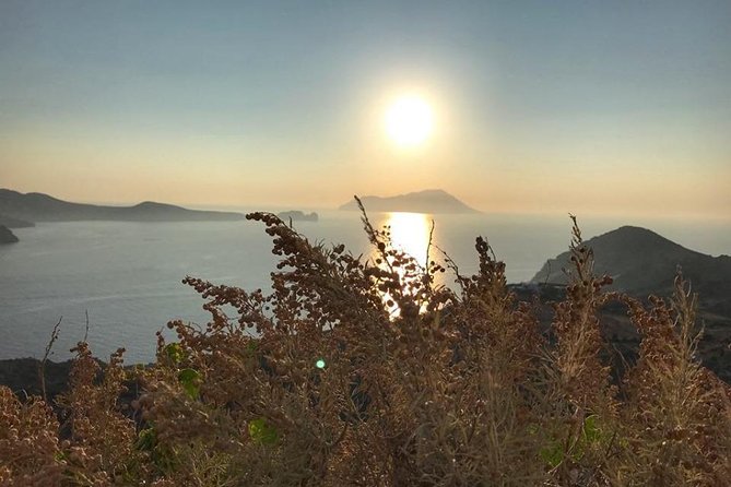 Milos Experience Private Sunset Road Trip - Experience the Flexibility and Luxury of the Milos Sunset Road Trip