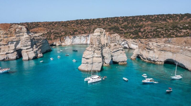 Milos: Full-Day Premium Catamaran Cruise Kleftiko & Polyegos - The Flexibility and Pacing of the Cruise