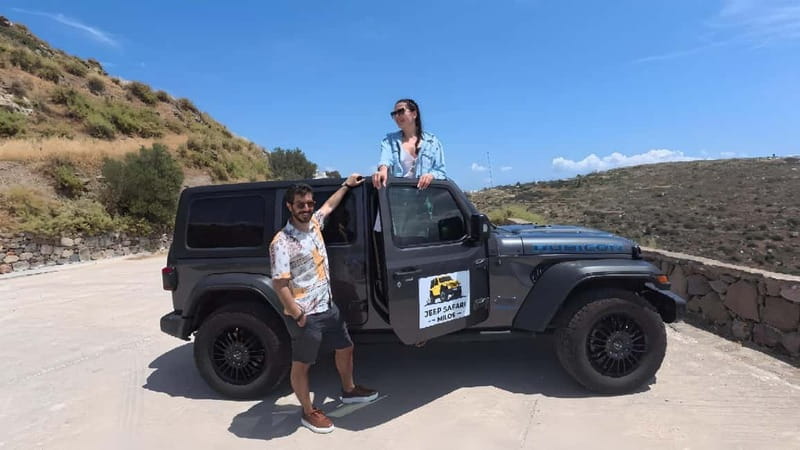 Milos: Luxury Jeep Safari with BBQ & Drinks - Lunch with a View: Milos-Style BBQ