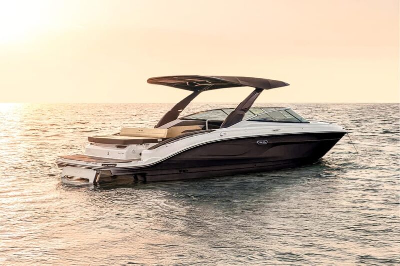 Milos: Luxury Private CruiseKleftiko Sarakiniko Poliegos - Key Points