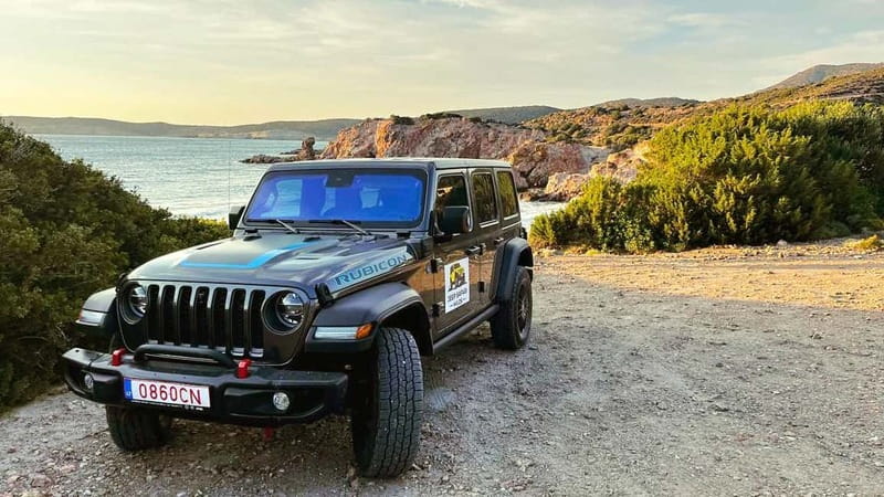 Milos: Luxury Sunset Jeep Safari with Picnic - Strolling Through Mandrakia’s Coastal Charm