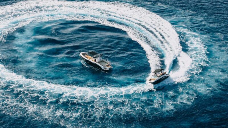 Milos: Private Yacht TourKleftiko Sarakiniko Poliegos - Access and Physical Requirements