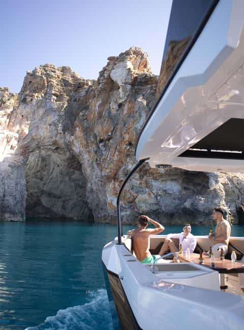 Milos: Small Group Yacht TourKleftiko Sarakiniko Poliegos - Sarakiniko’s Unique Lunar Landscape and Water Activities