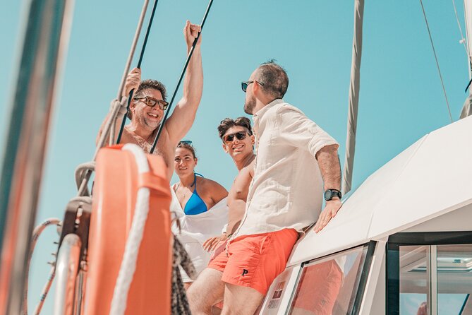 Milos Sunset Catamaran Cruise to Kleftiko Bay with Meal & Drinks - Kleftiko Bay: The Highlight of the Cruise