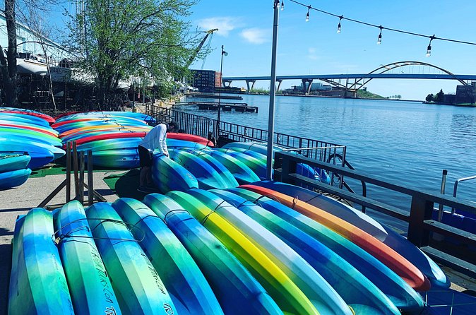 Milwaukee Kayak Rental - Ease of Booking and Customer Satisfaction