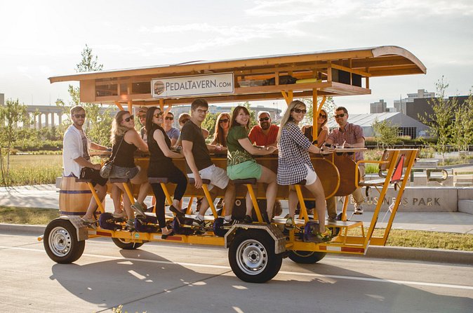 Milwaukee Private or Public Pedal Tavern Tour - Who Will Love This Milwaukee Pedal Tavern?