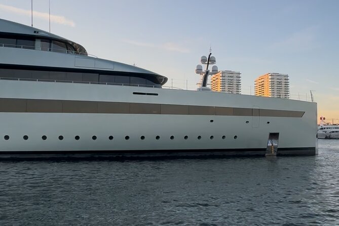 Mimosas, Mansions & Megayachts Tour - Pacing and Tour Length: A Perfect Short Getaway